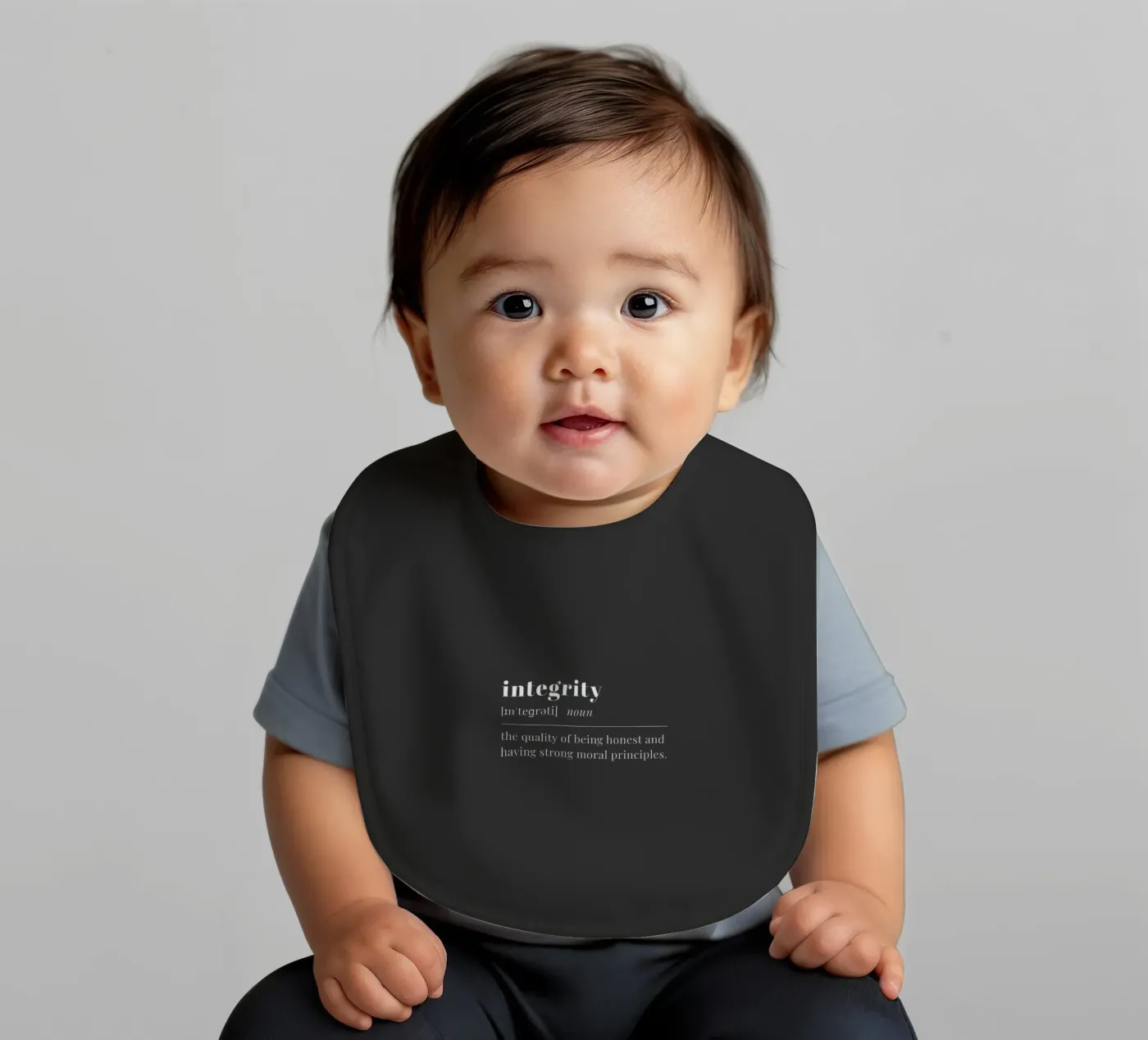 integrity (white text) Babylätzchen von pilotpegasus