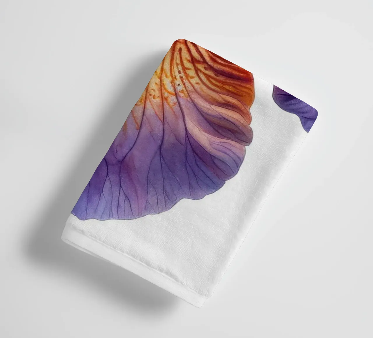 Fiore di iris 3 asciugamano da bagno da Bold Blooms