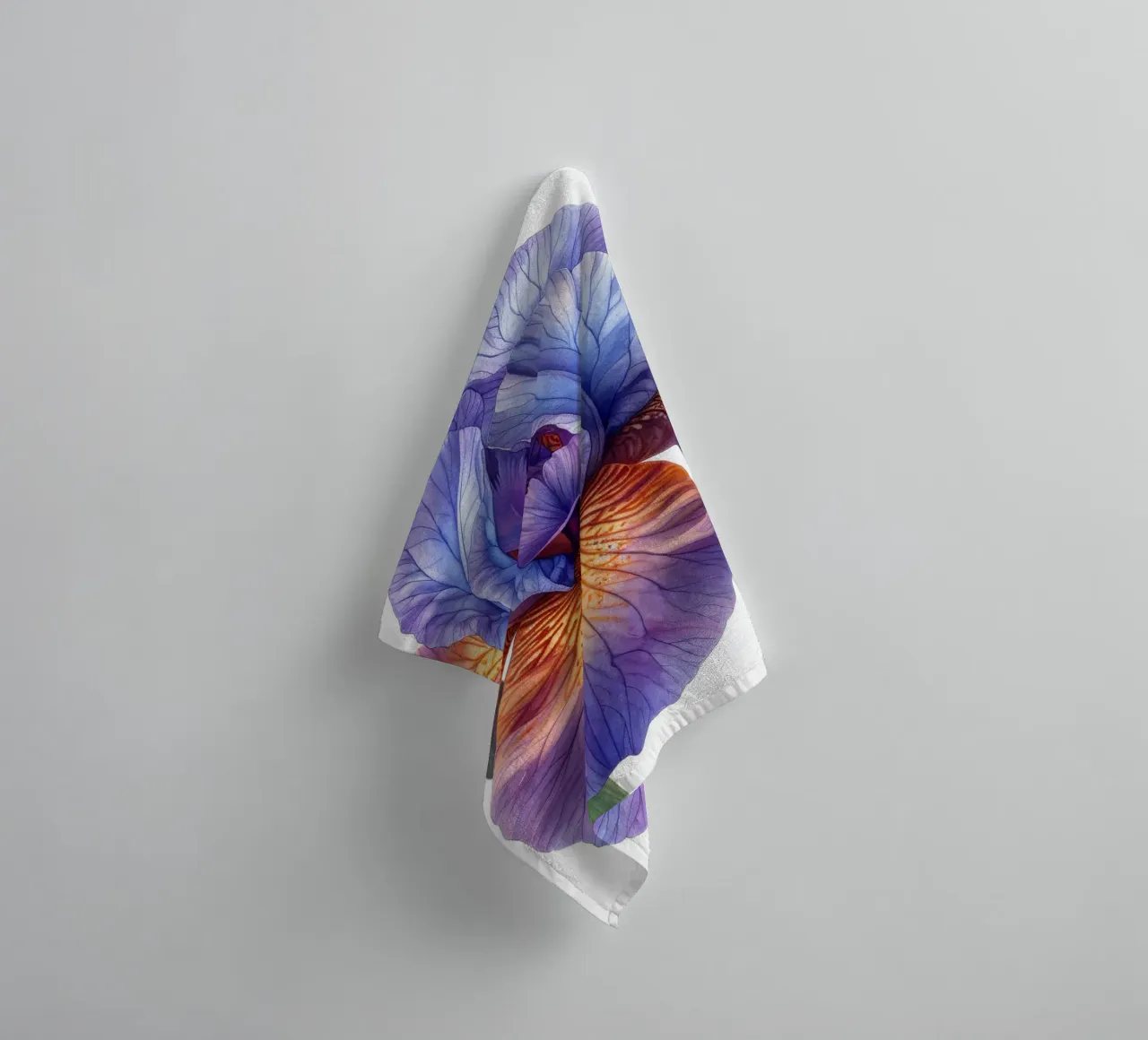 Fiore di iris 3 asciugamano da bagno da Bold Blooms