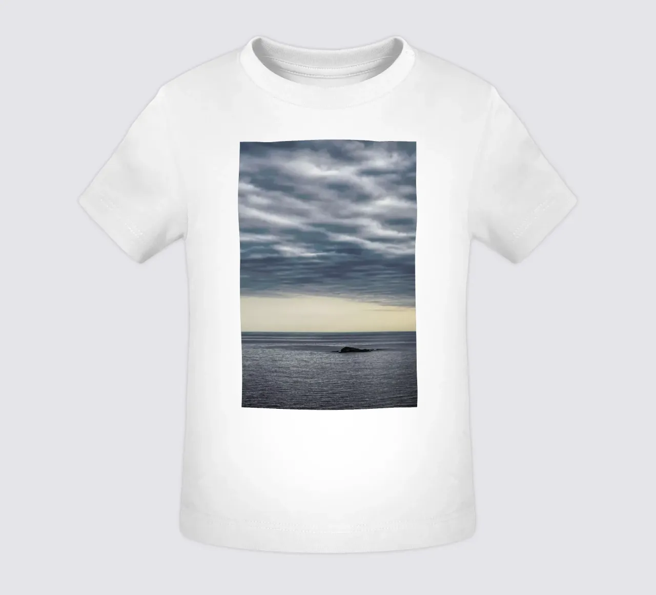 Let's Meet at the Horizon 1 baby t-shirt van Nur Mut