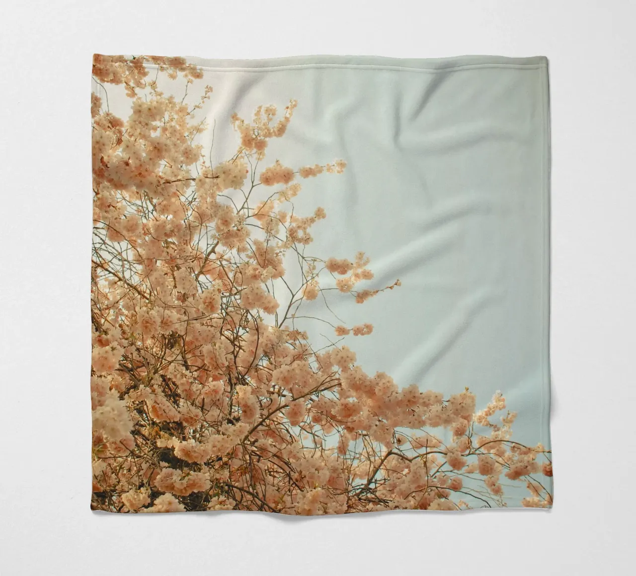 Der Frühling ist da Fleecedecke von Cassia Beck Photography