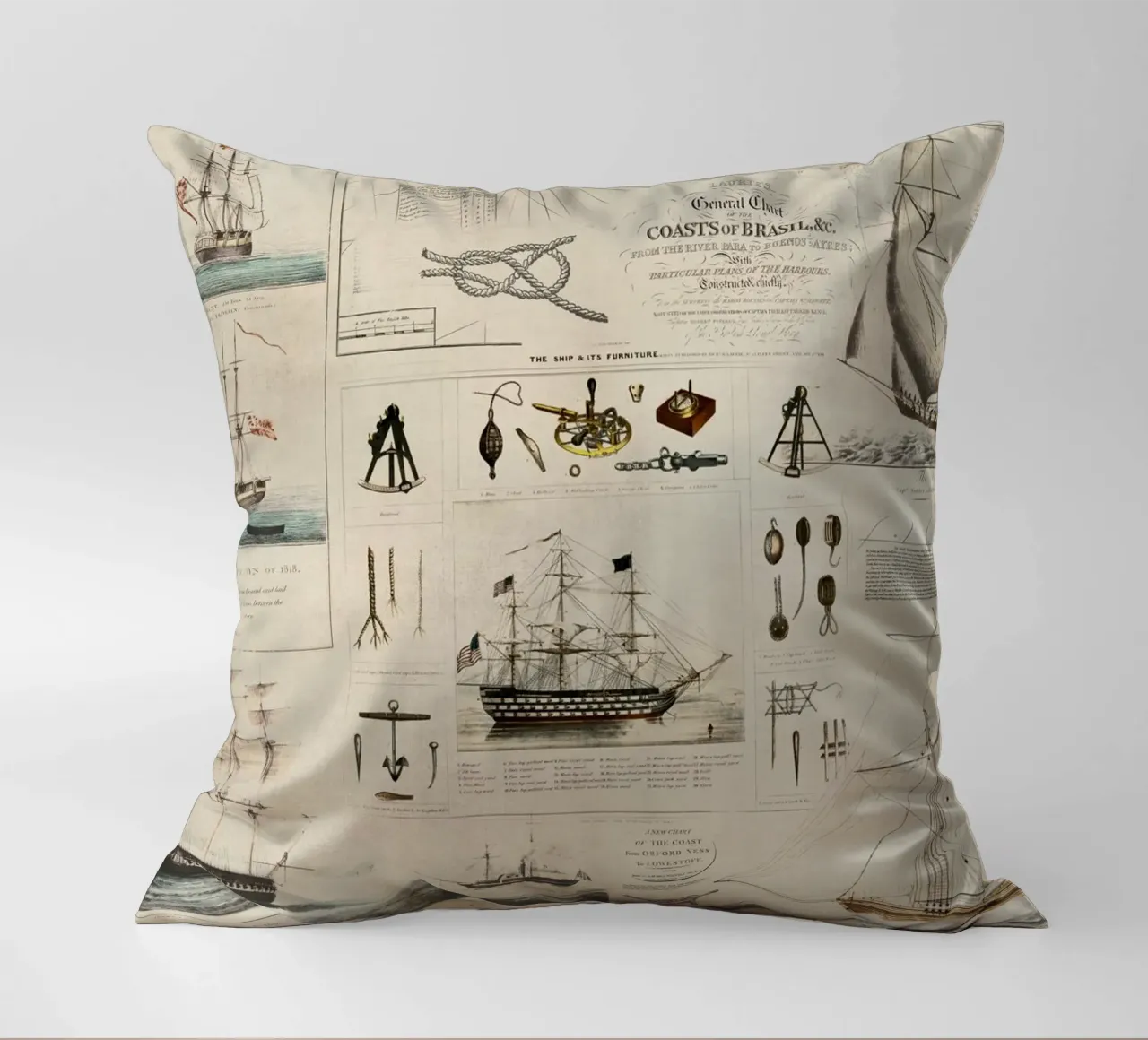 Collage vintage a tema nautico Discovery cuscino da Andrea Haase Vintage World