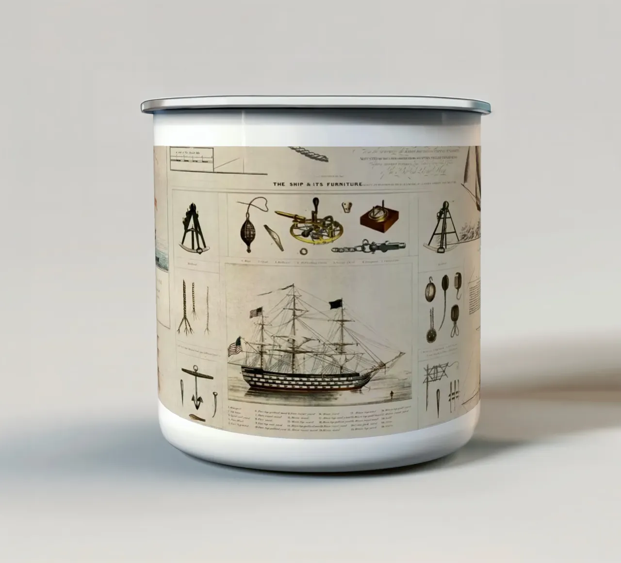 Collage vintage a tema nautico Discovery tazza in smalto da Andrea Haase Vintage World