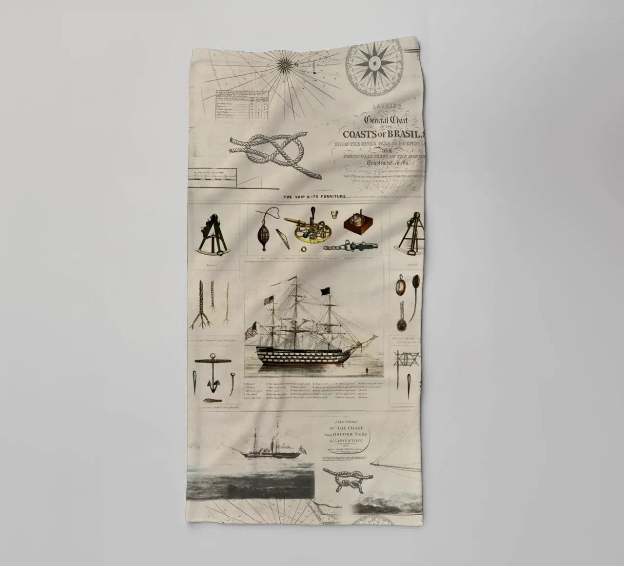 Collage vintage a tema nautico Discovery asciugamano da bagno da Andrea Haase Vintage World