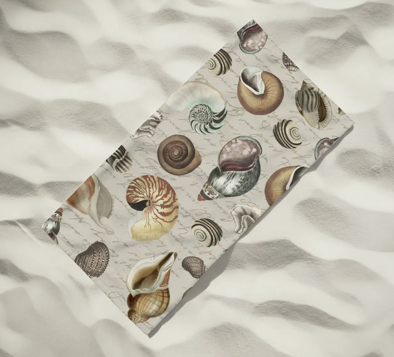 Nostalgic Seashells Beige telo mare da Andrea Haase Vintage World