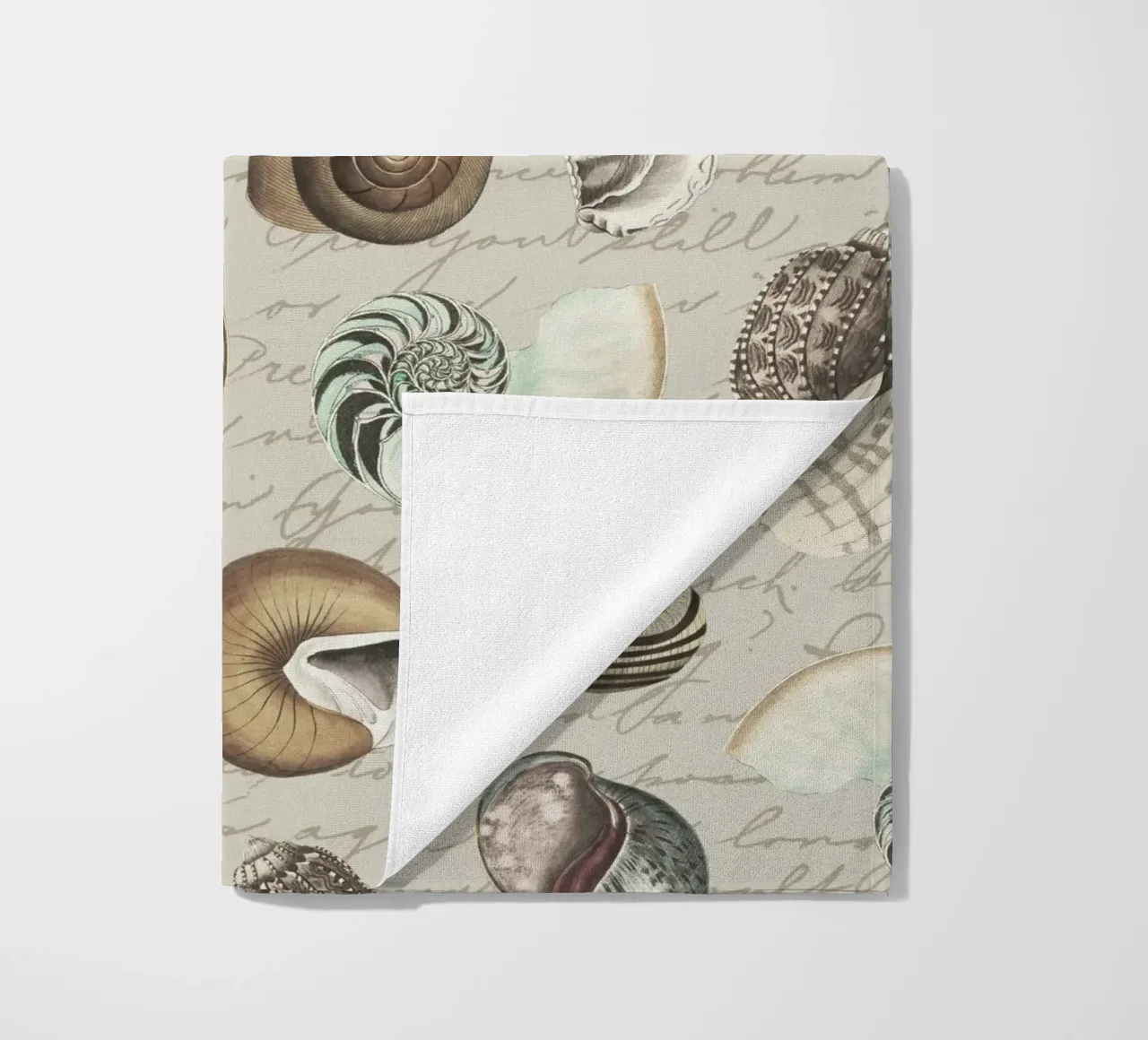 Nostalgic Seashells Beige telo mare da Andrea Haase Vintage World