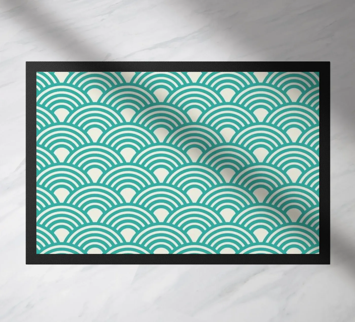 Eastern Waves Light Fußmatte von Bo Lundberg