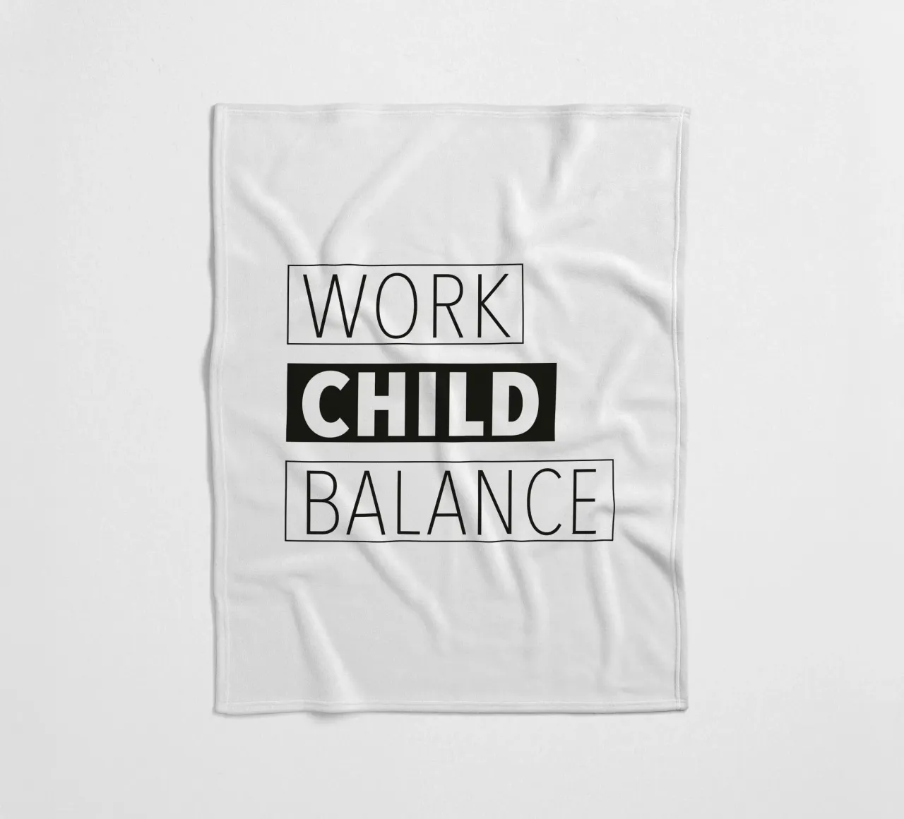 Work Child Balance coperta in pile da Constanze Art Direction