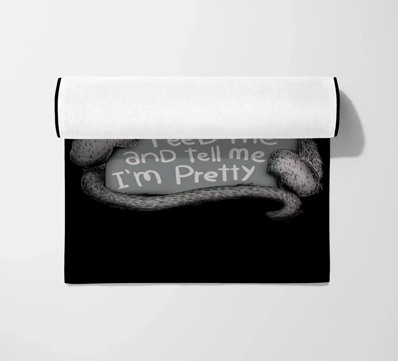 Feed Me and Tell Me I'm Pretty telo mare da Tobe Fonseca