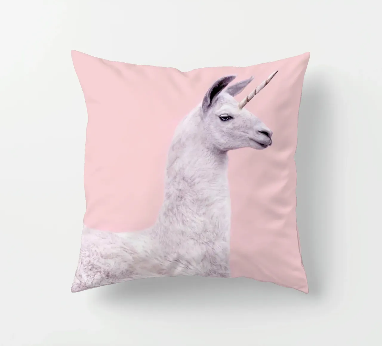 Llama Unicorn cuscino da Paul Fuentes Design