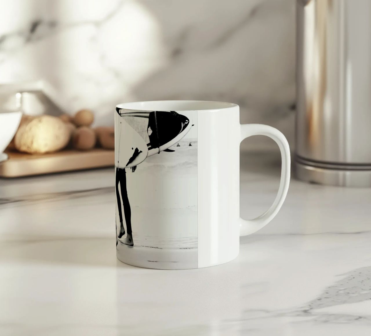 Catch a Wave I tazza in ceramica da Ingrid Beddoes