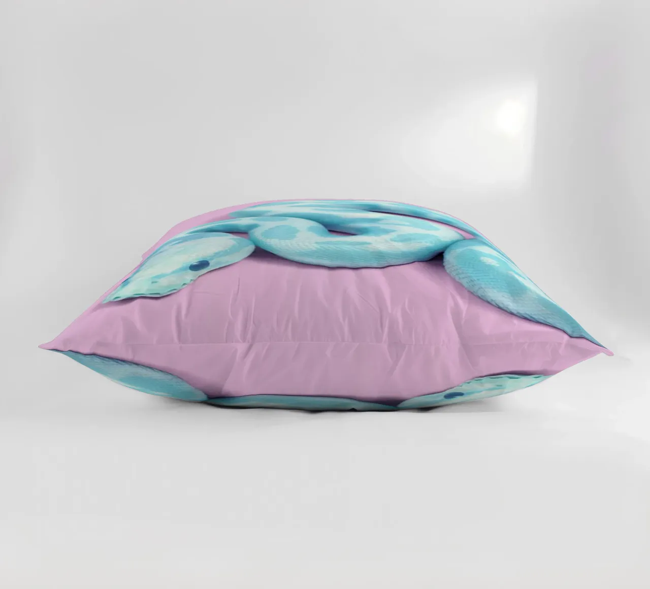 Blue Snake cuscino da Paul Fuentes Design