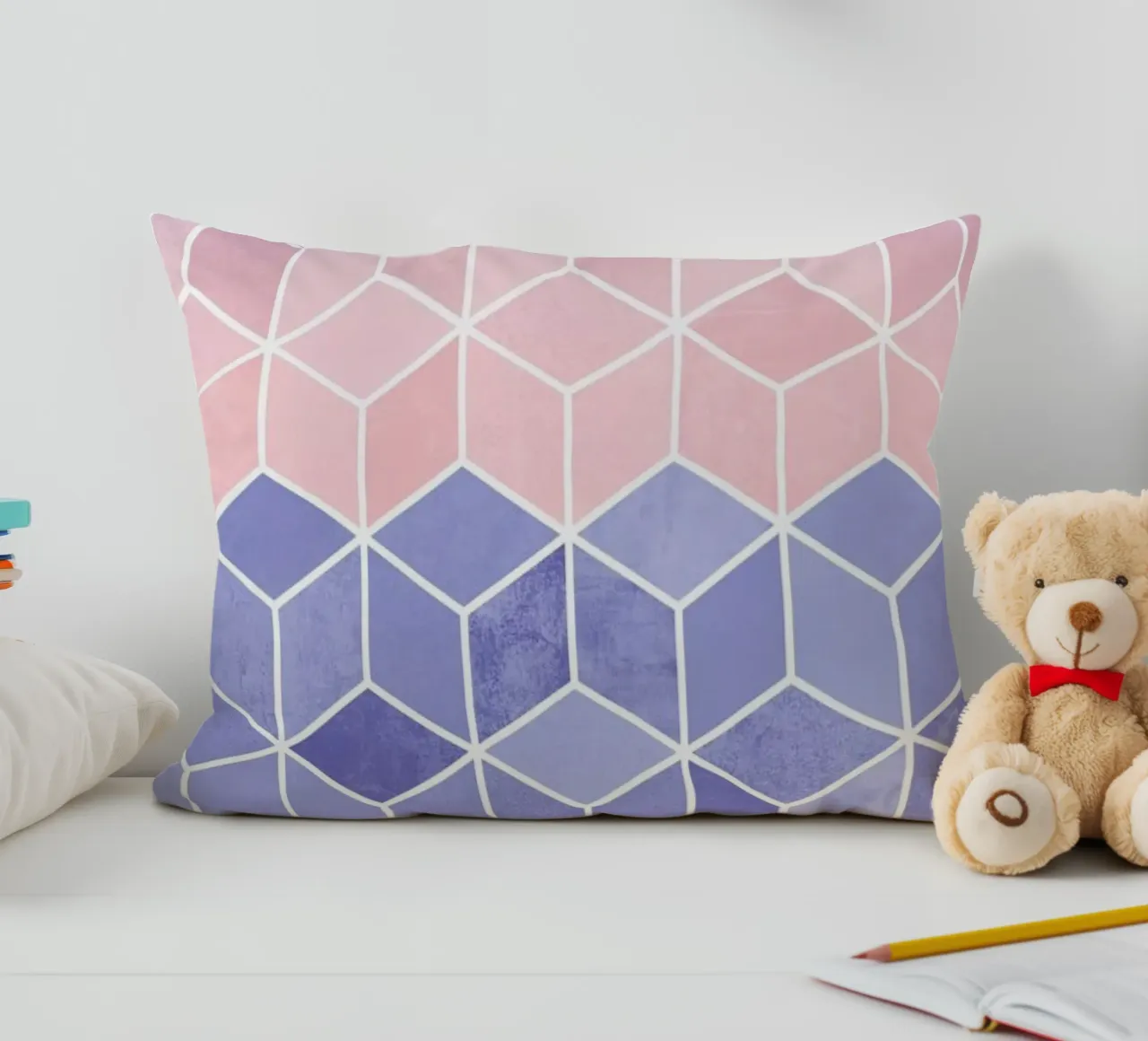 Rose Quartz and Serenity Cubes cuscino da Elisabeth Fredriksson