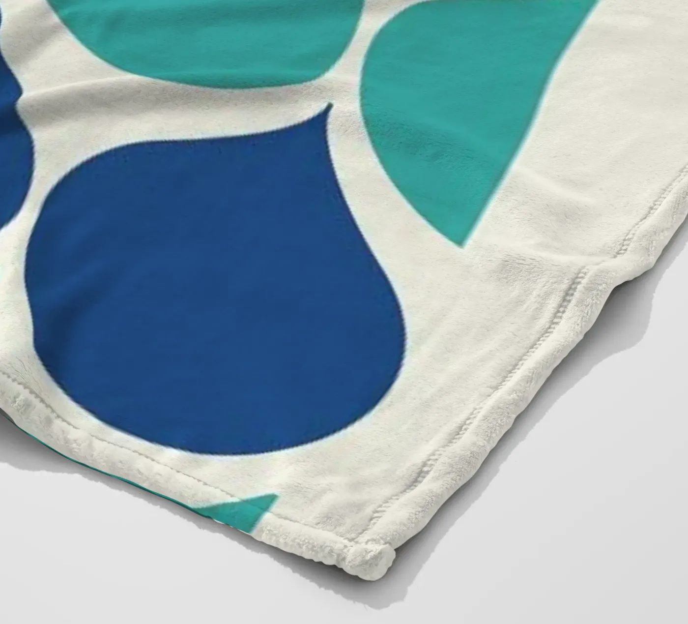 Raindrops Fleecedecke von Bo Lundberg