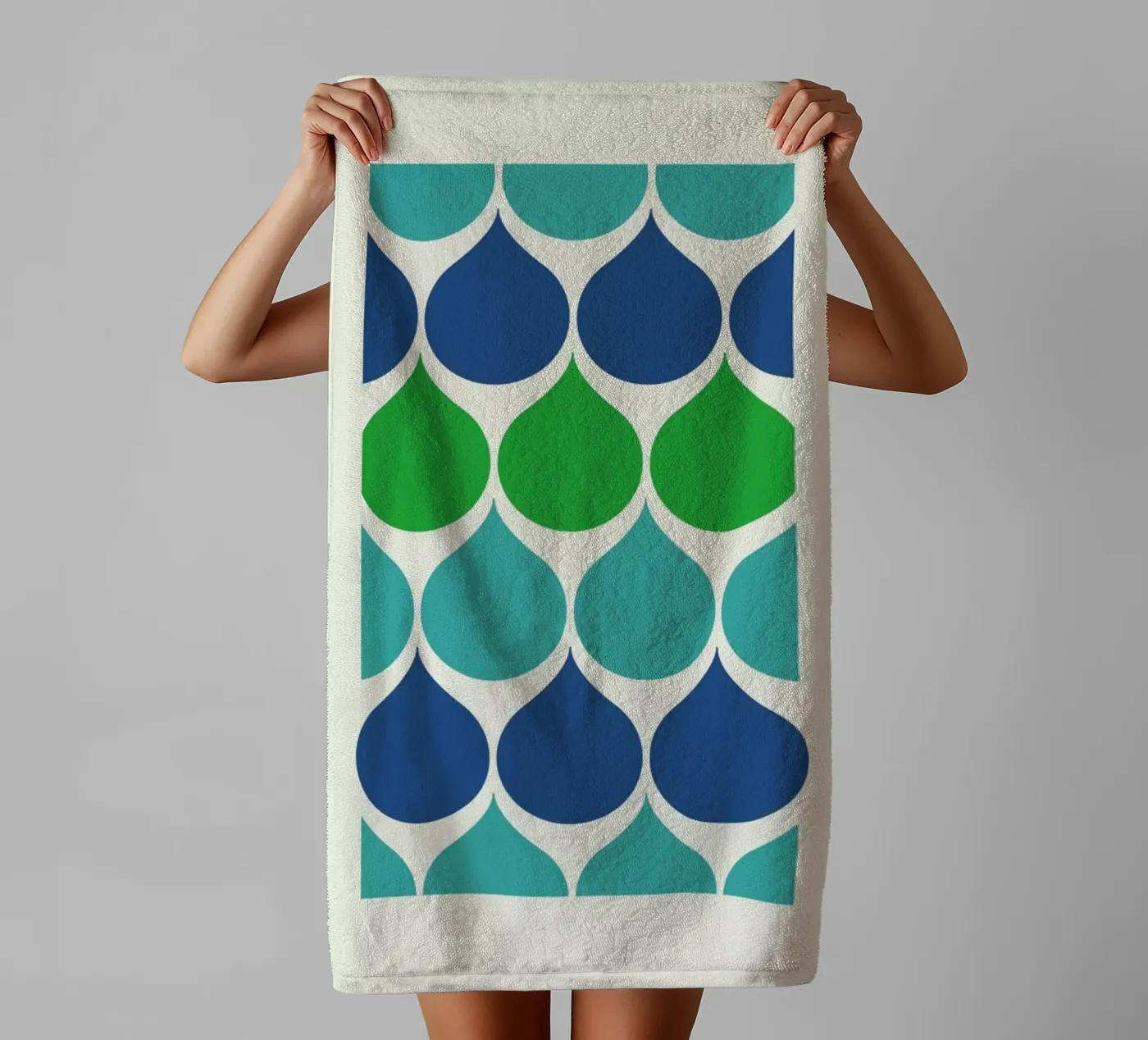 Raindrops towel by Bo Lundberg