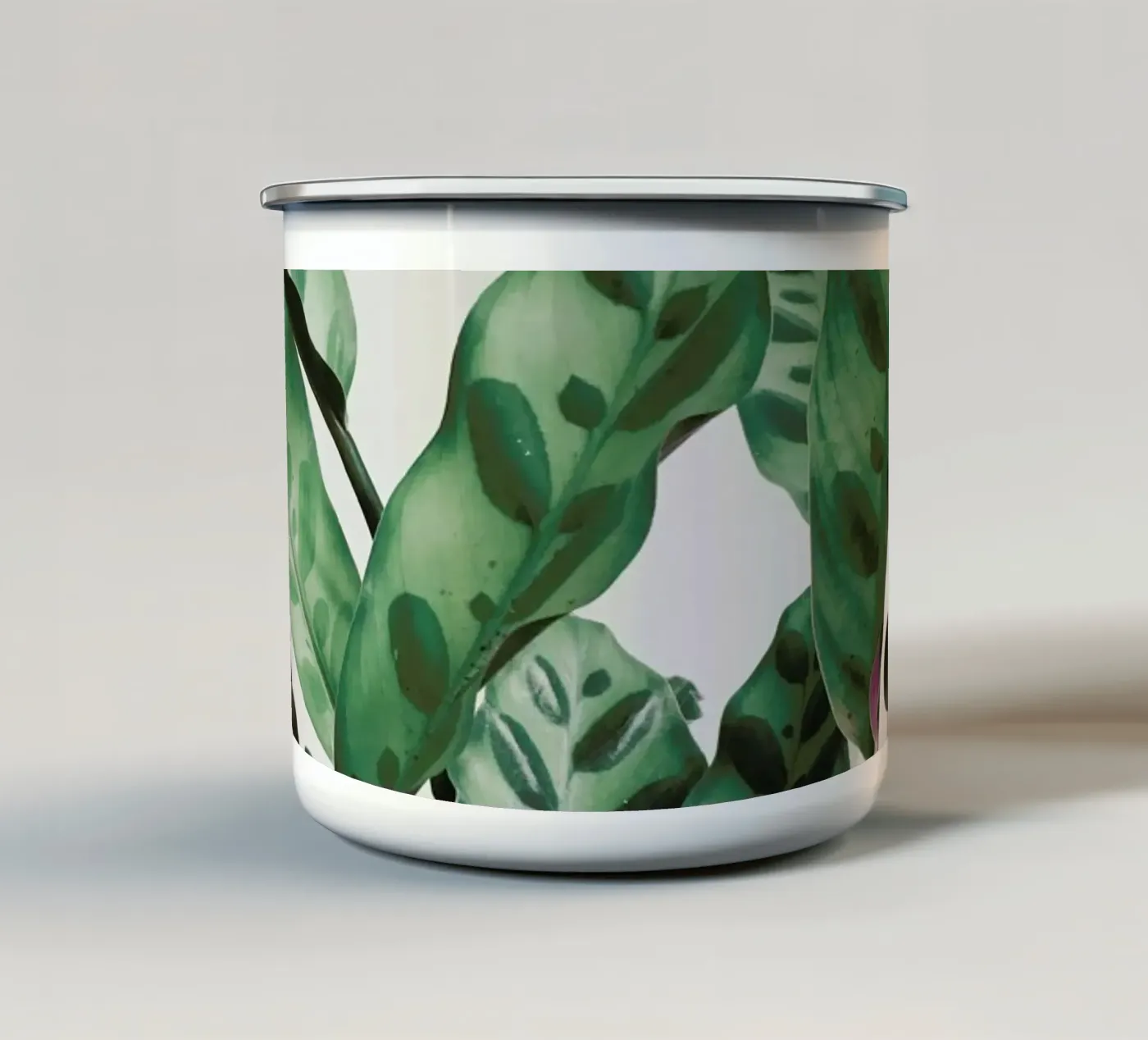 Pattern emaille mok van Cassia Beck Photography