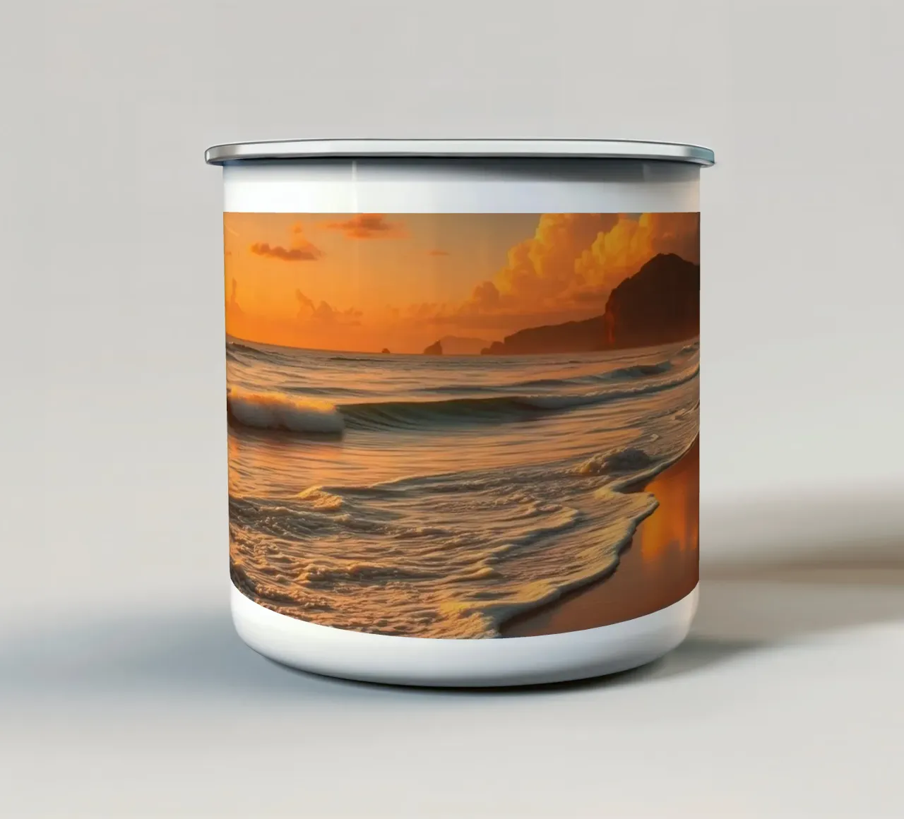 Tramonto sulle onde calme dell'oceano in una spiaggia tranquilla tazza in smalto da DesignDoodle