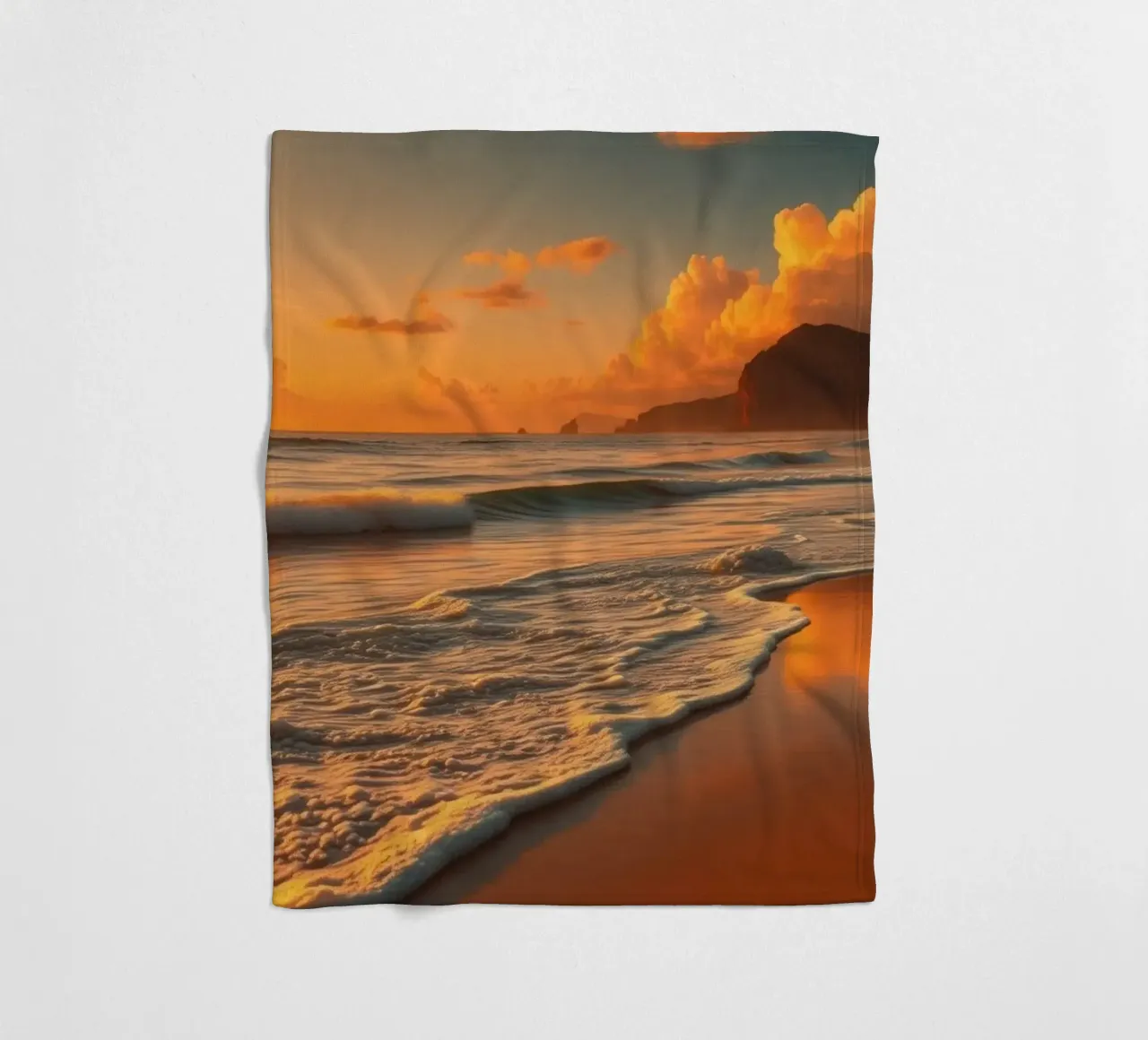 Tramonto sulle onde calme dell'oceano in una spiaggia tranquilla coperta in pile da DesignDoodle