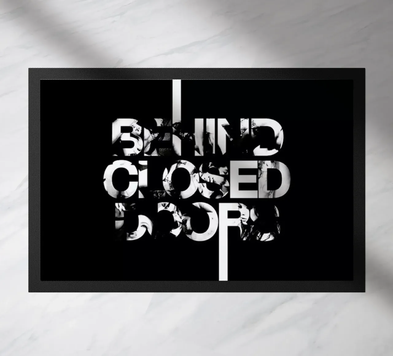 Behind Closed zerbino da Petros Afshar