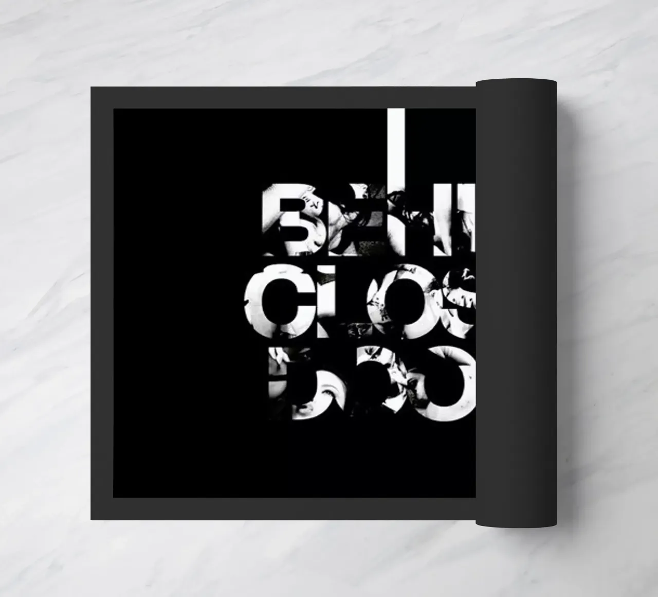 Behind Closed zerbino da Petros Afshar