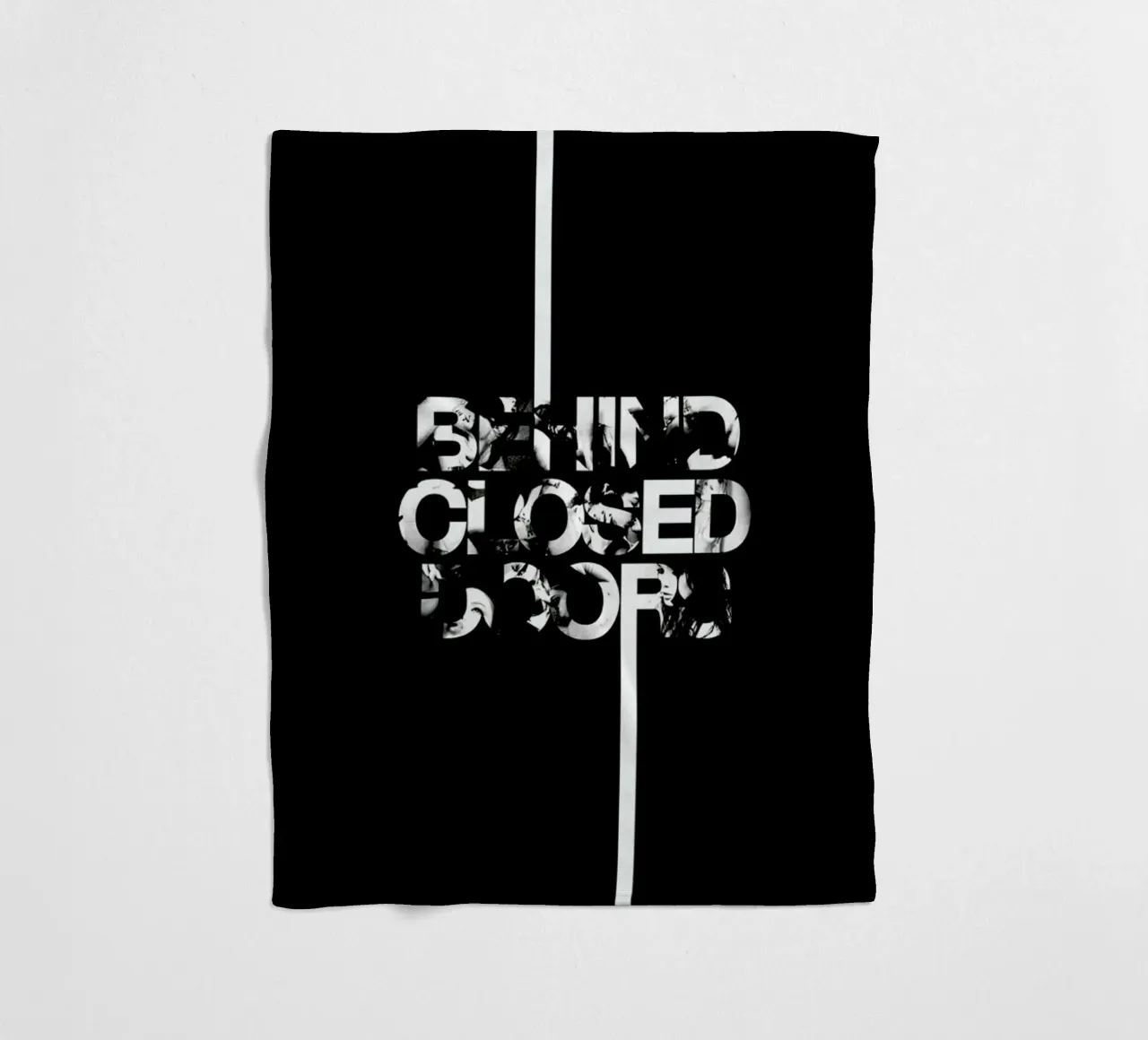 Behind Closed fleecedeken van Petros Afshar