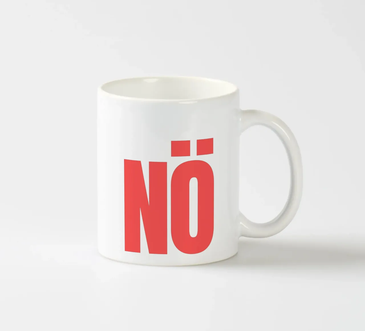 NÖ - viele Farben ceramic mug by Ohkimiko