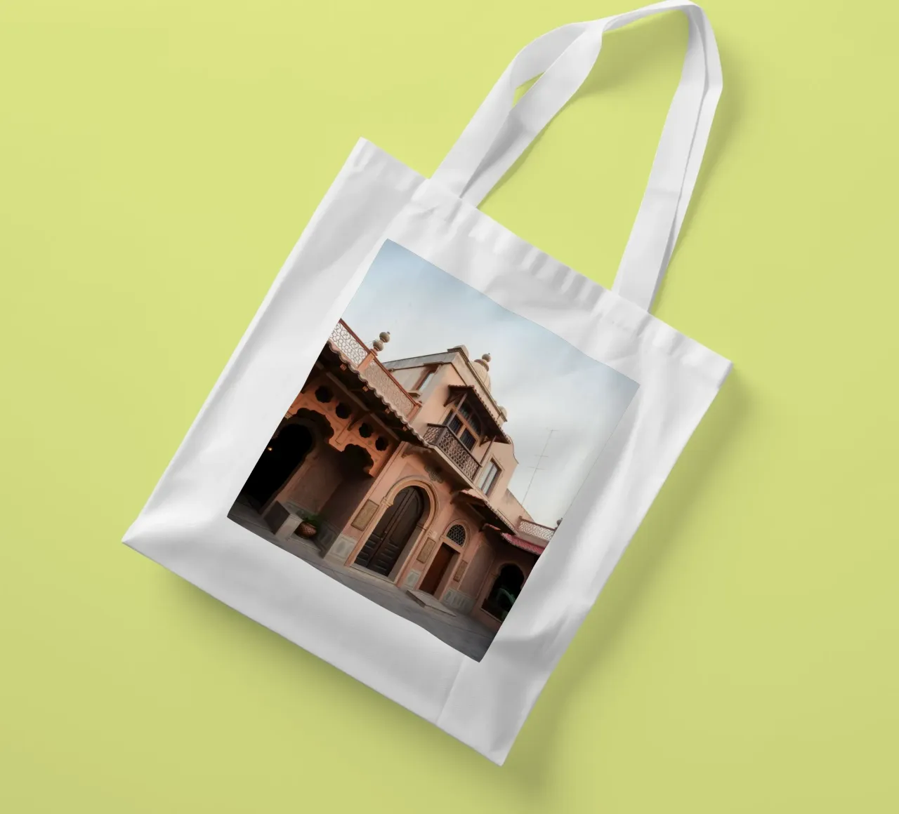 L'architecture historique présente un design traditionnel complexe tote bag de DesignDoodle