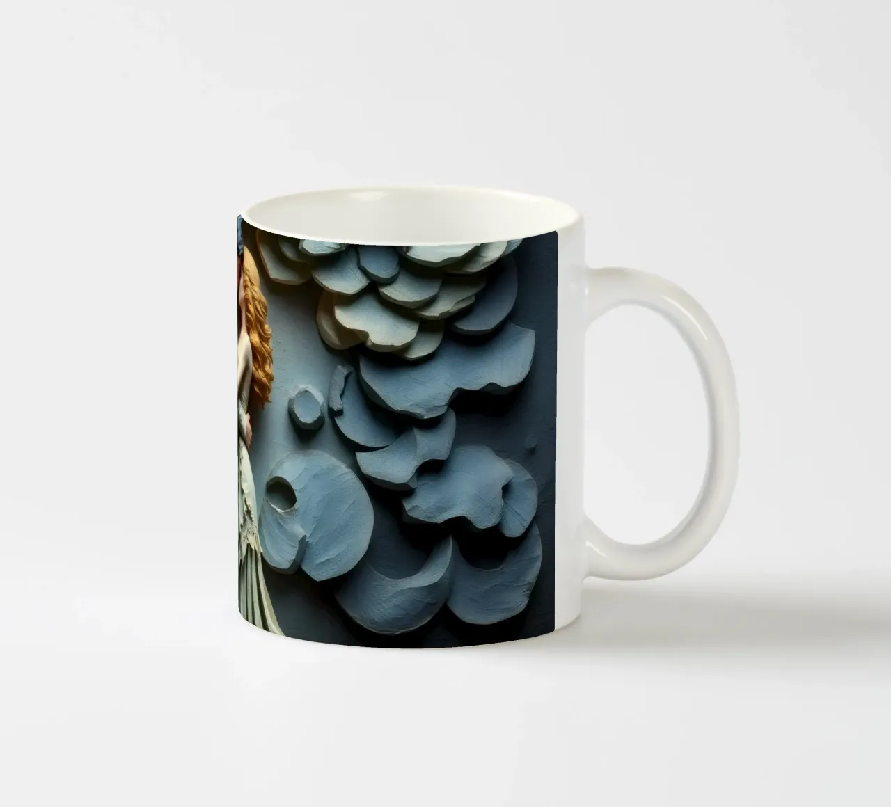Abbracciare l'amore tra onde e nuvole artistiche tazza in ceramica da DesignDoodle