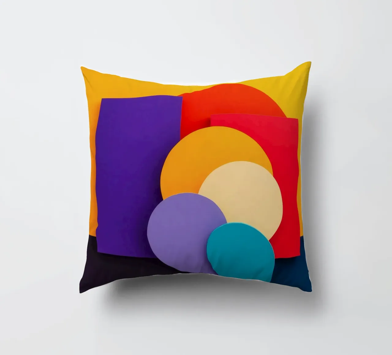 Le forme geometriche colorate creano un design astratto cuscino da DesignDoodle