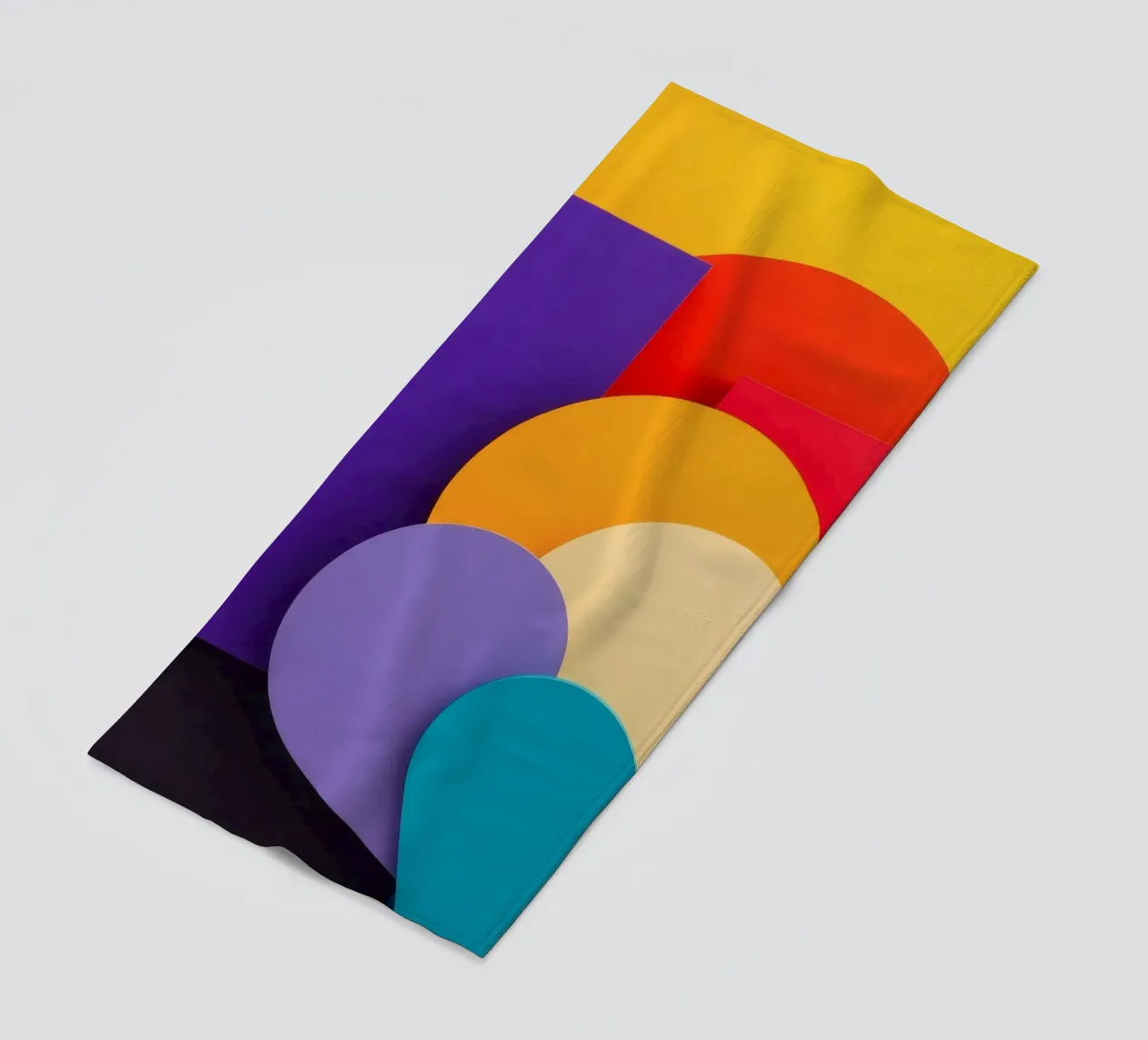 Le forme geometriche colorate creano un design astratto telo mare da DesignDoodle