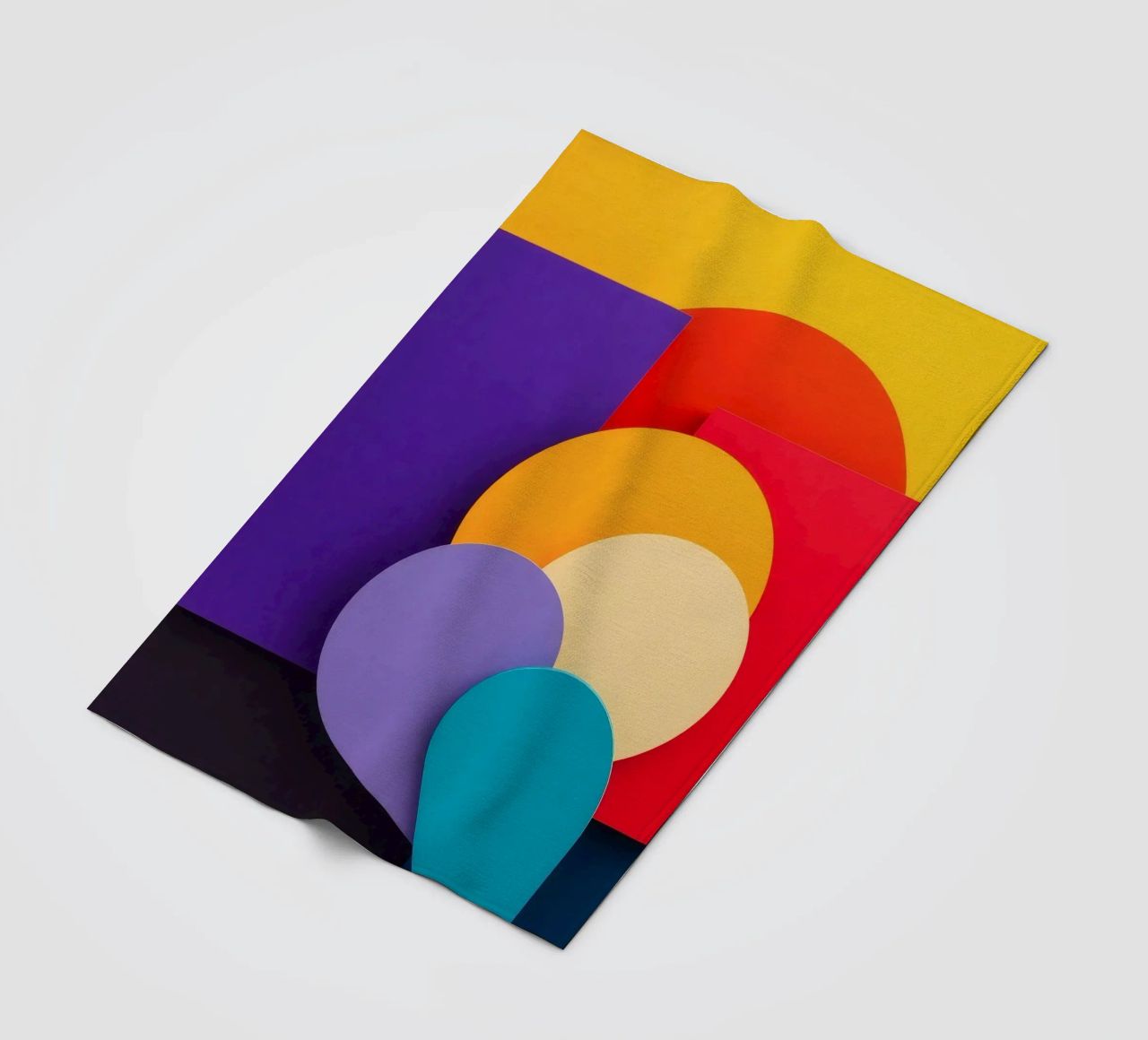 Le forme geometriche colorate creano un design astratto coperta in pile da DesignDoodle