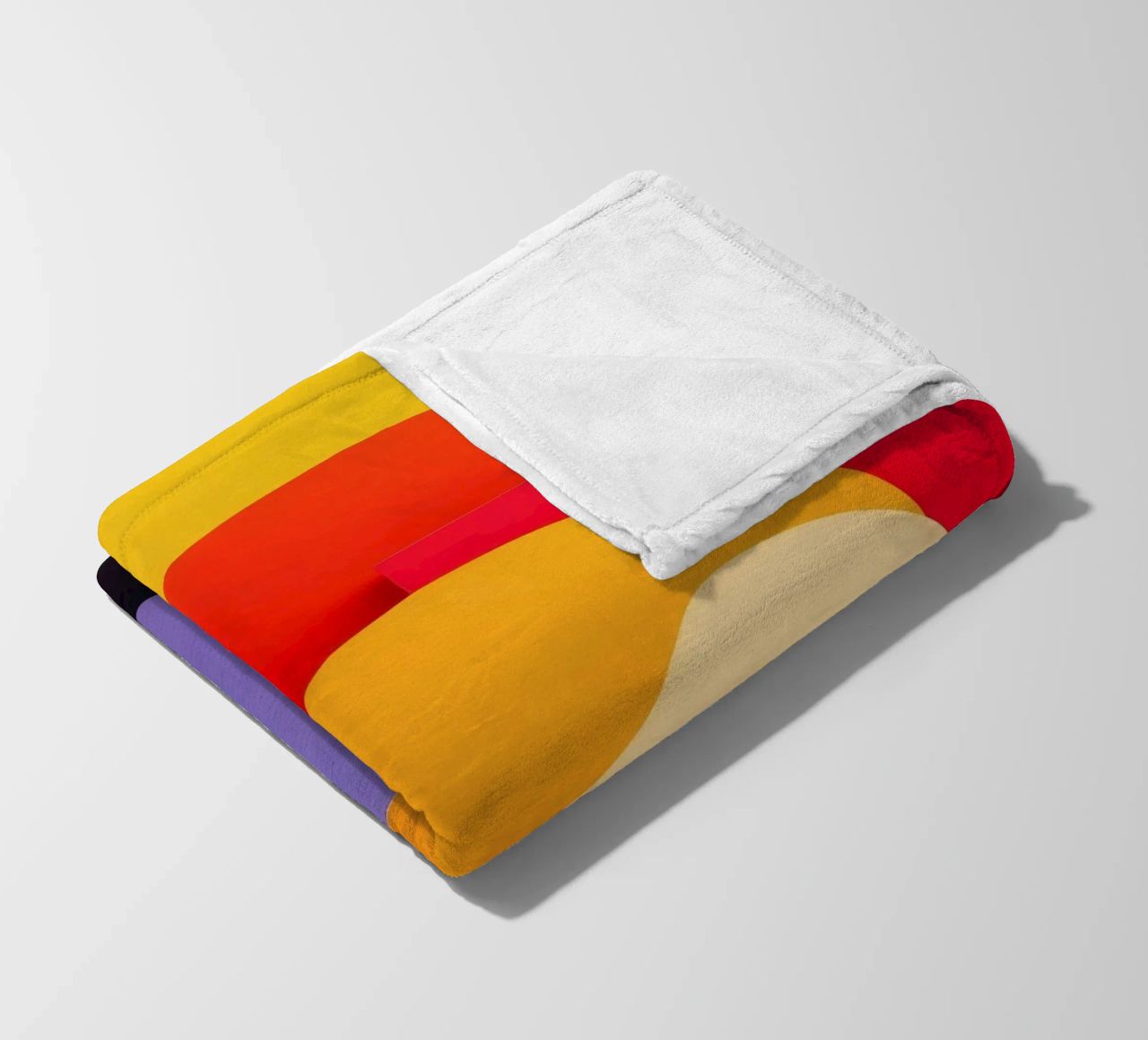 Le forme geometriche colorate creano un design astratto coperta in pile da DesignDoodle