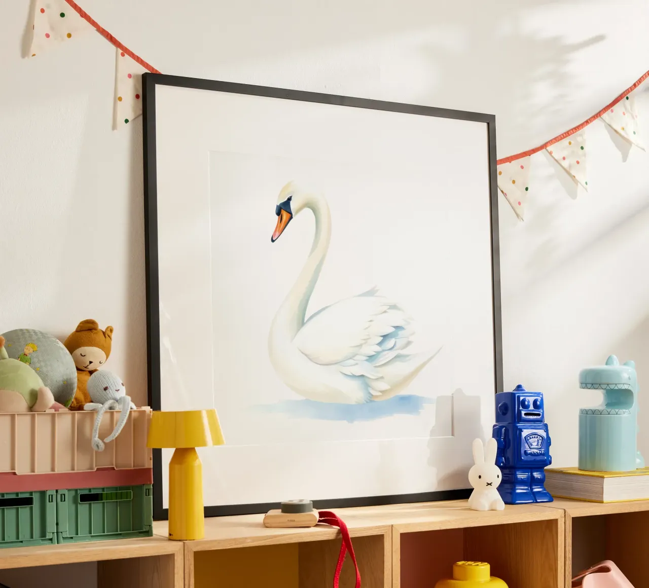 Elegante cigno bianco che scivola con grazia sull'acqua calma poster da DesignDoodle