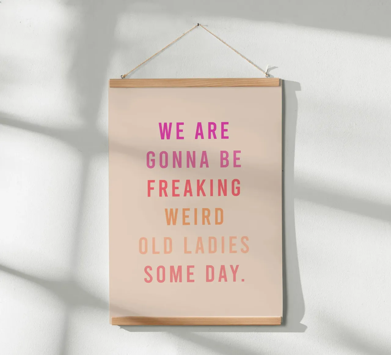 Ladies poster con telaio in legno da KRUTH DESIGN