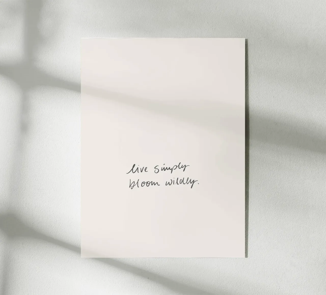 Bloom Wildly plexiglass da KRUTH DESIGN