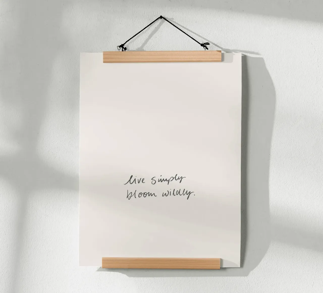 Bloom Wildly poster con telaio in plastica da KRUTH DESIGN