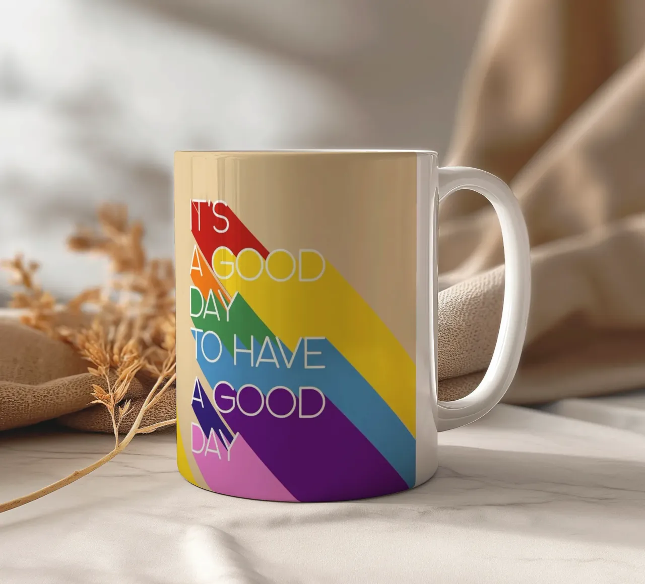 It’s a Good Day Rainbow Positive Typography Print tazza in ceramica da showmemars