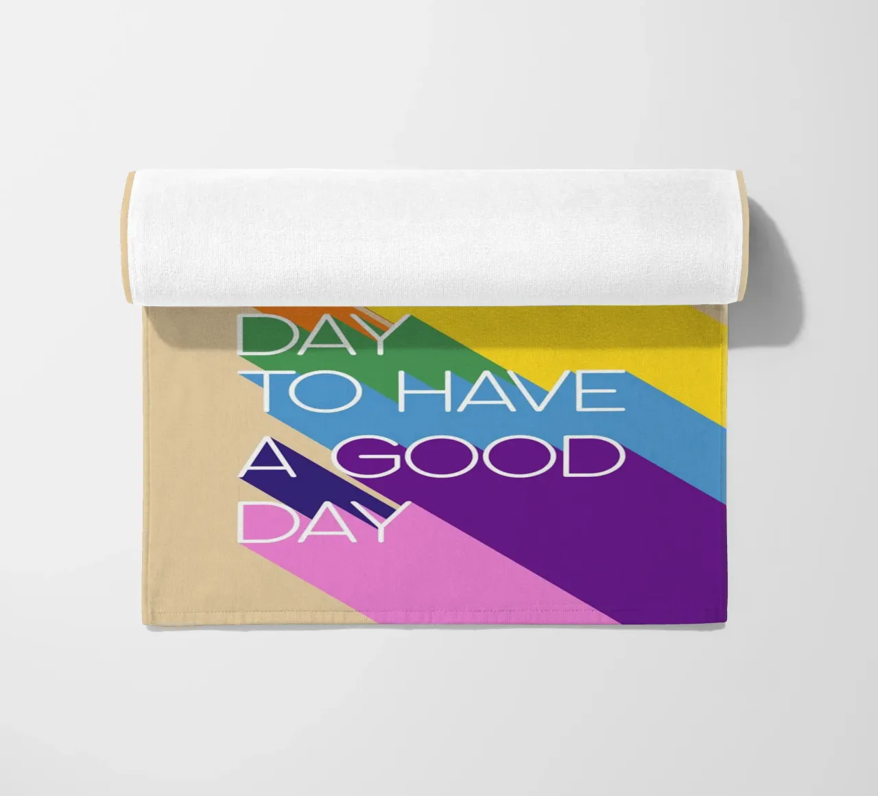 It’s a Good Day Rainbow Positive Typography Print telo mare da showmemars