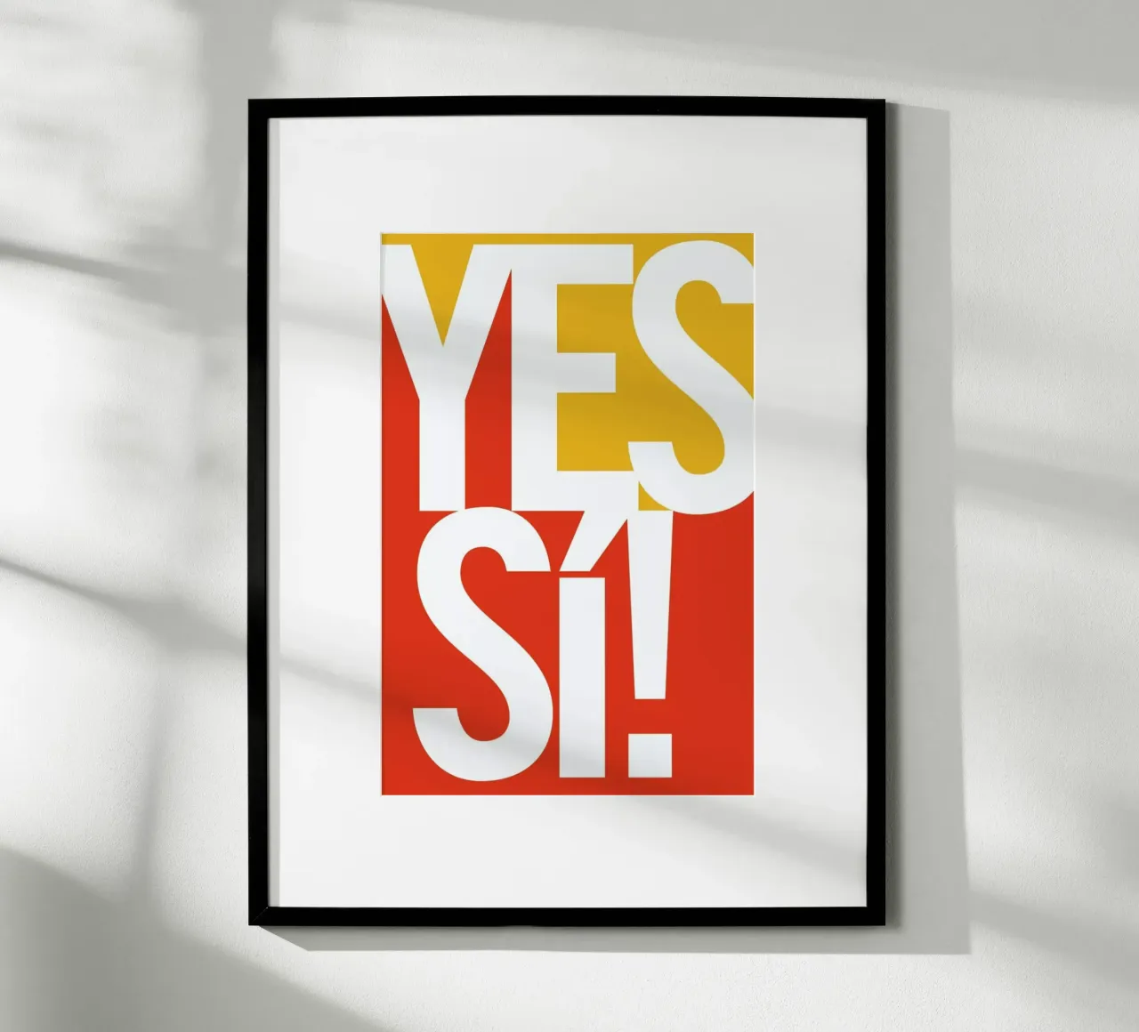 Sí! poster con telaio in plastica da Bo Lundberg