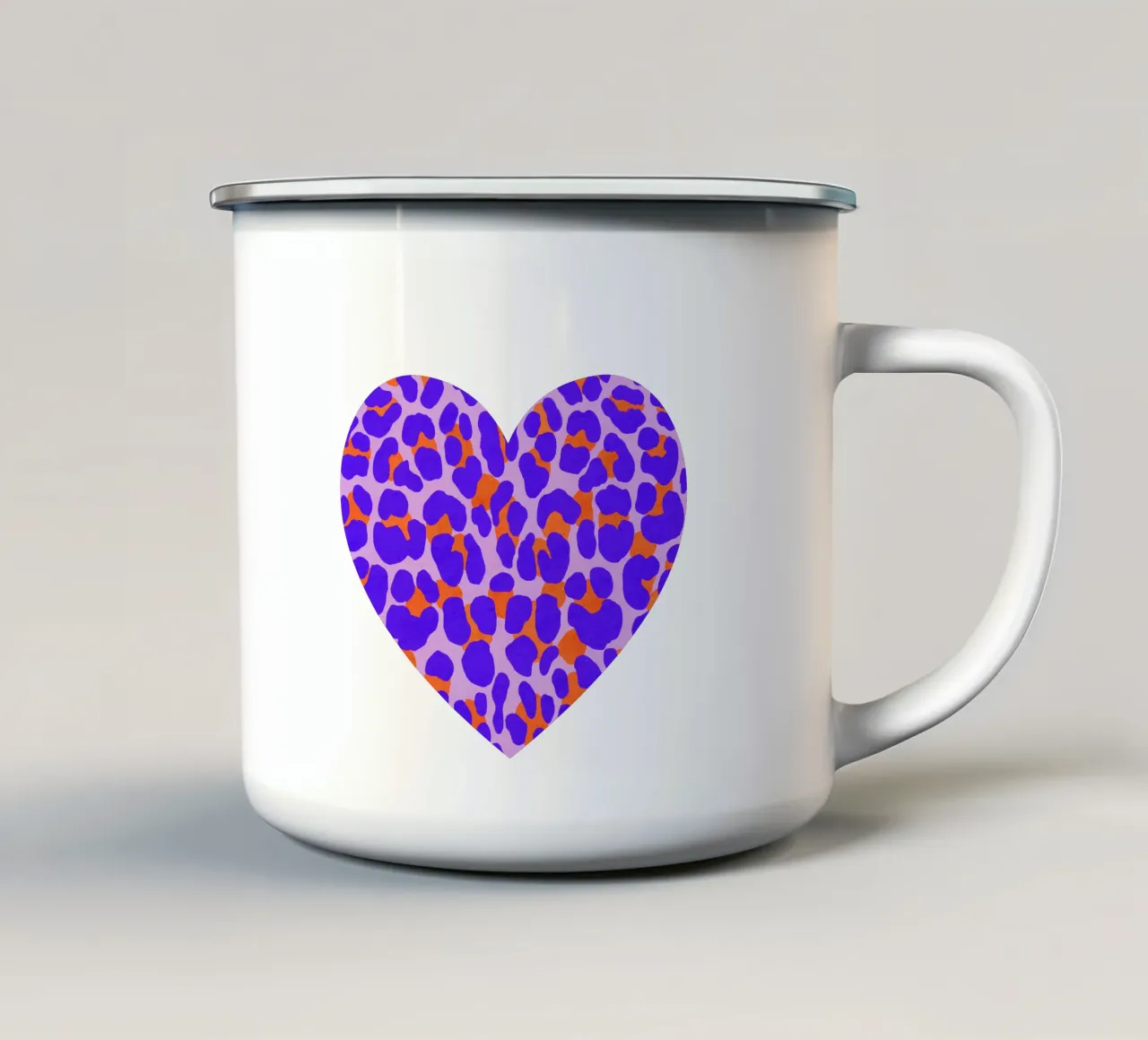 Motivo leopardato. Moderno con viola e arancione. tazza in smalto da CalliLetters