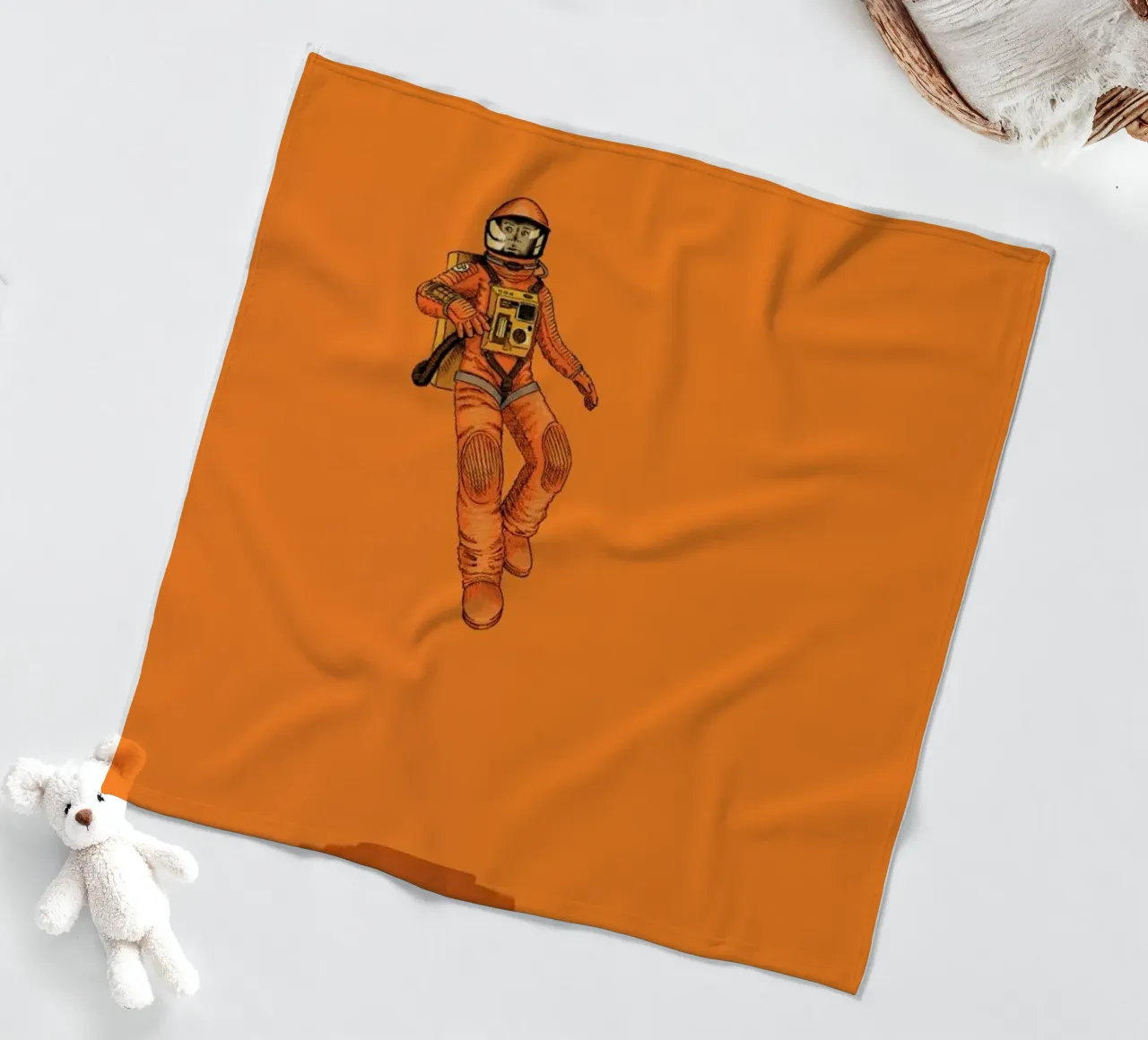 Float out in Space coperta in pile da Jason Ratliff