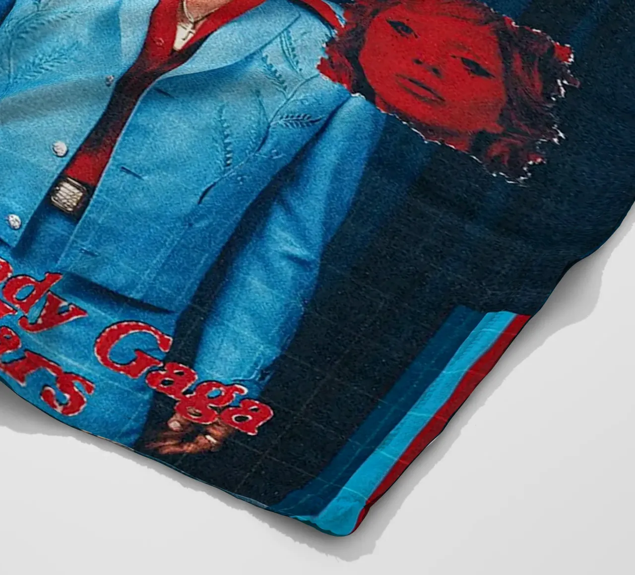 Die with a Smile / Lady Gaga and Bruno Mars coperta in pile da Attaboy Dsgn
