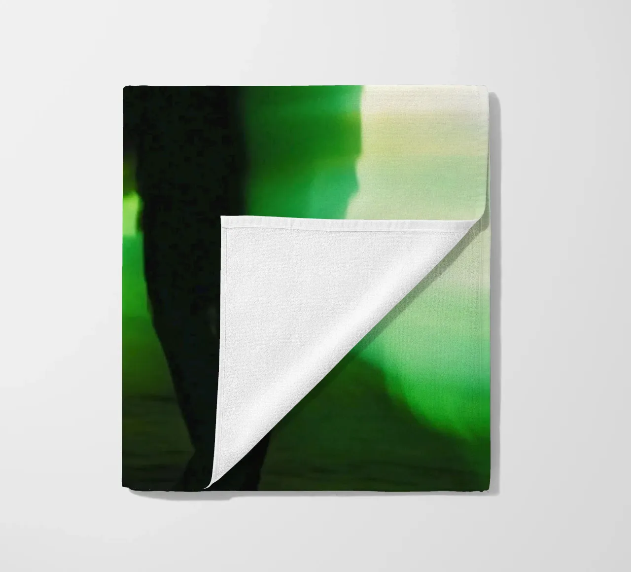 Parijs onder hypnose: Elektrische schaduwen in beweging strandhanddoek van Le Flou