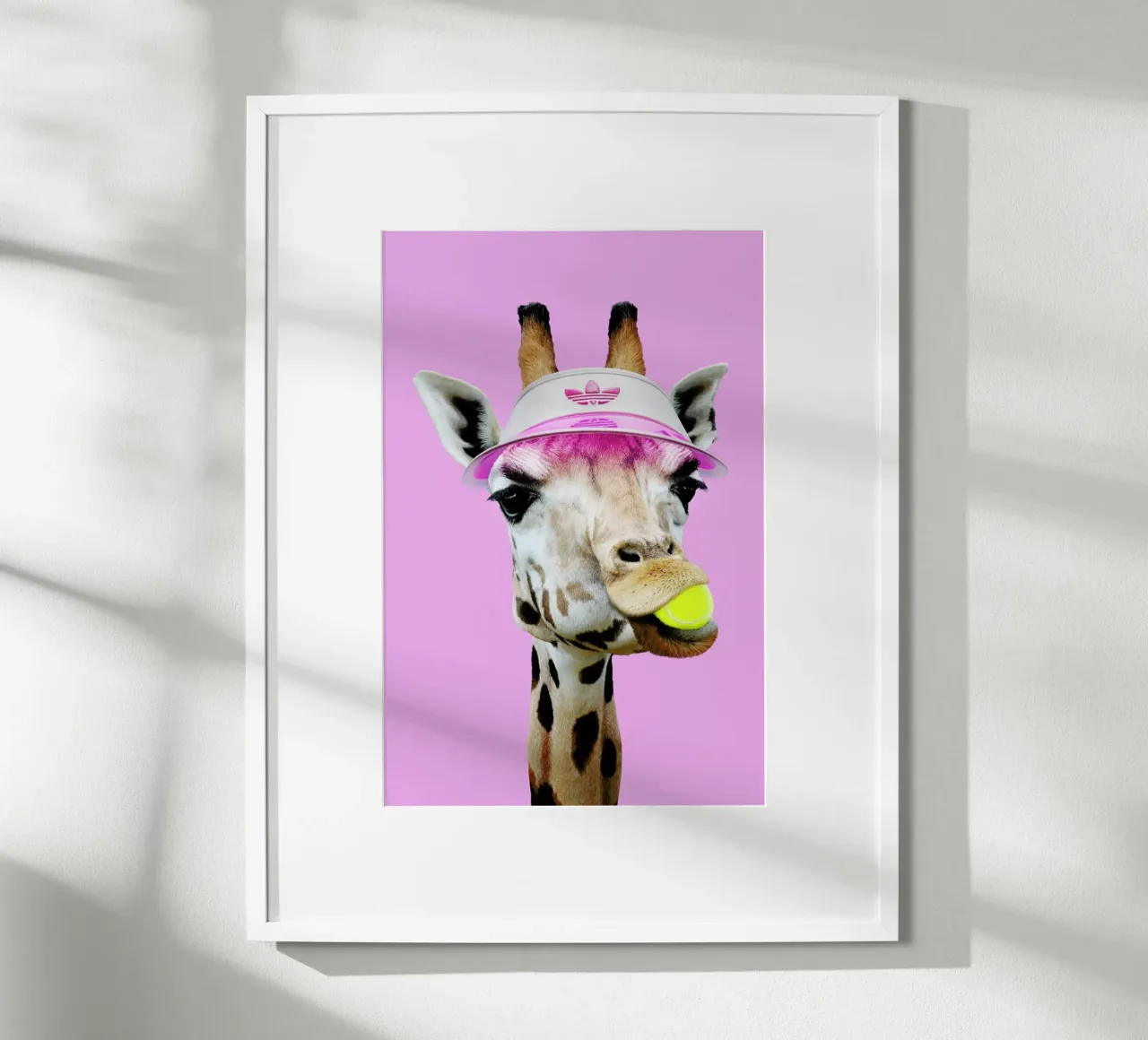 Tennis Giraffe hahnemühle by Jonas Loose