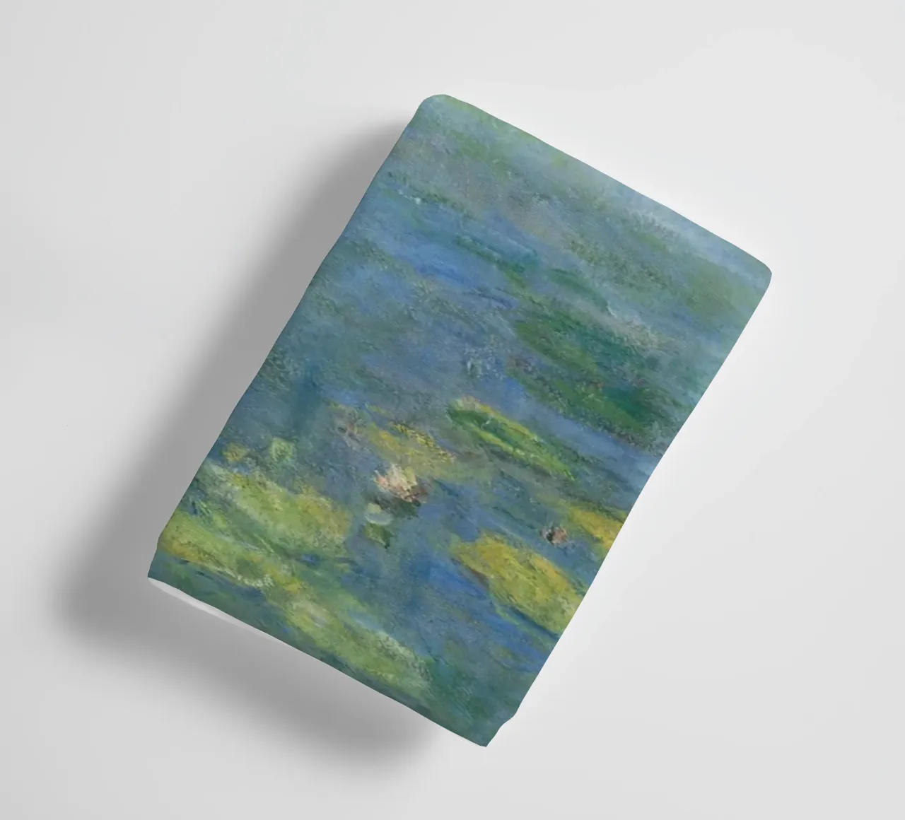 Claude Monet - Ninfee asciugamano da bagno da Timeless Artworks