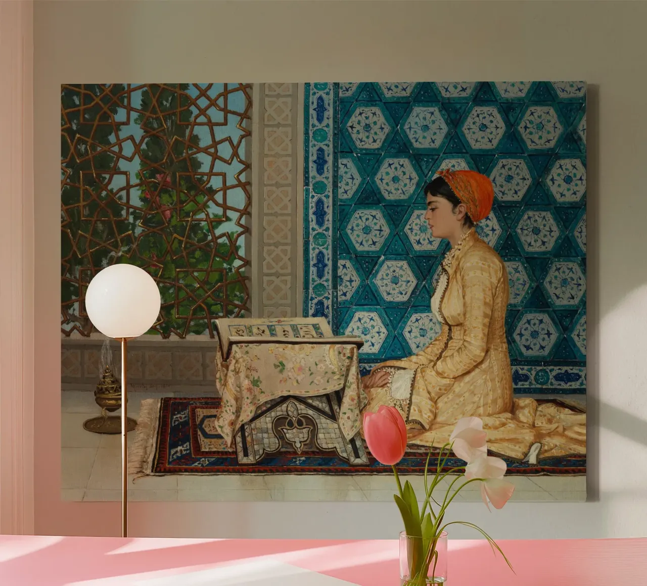 Osman Hamdi - Lezende jonge vrouw canvas met Baklijst van Timeless Artworks