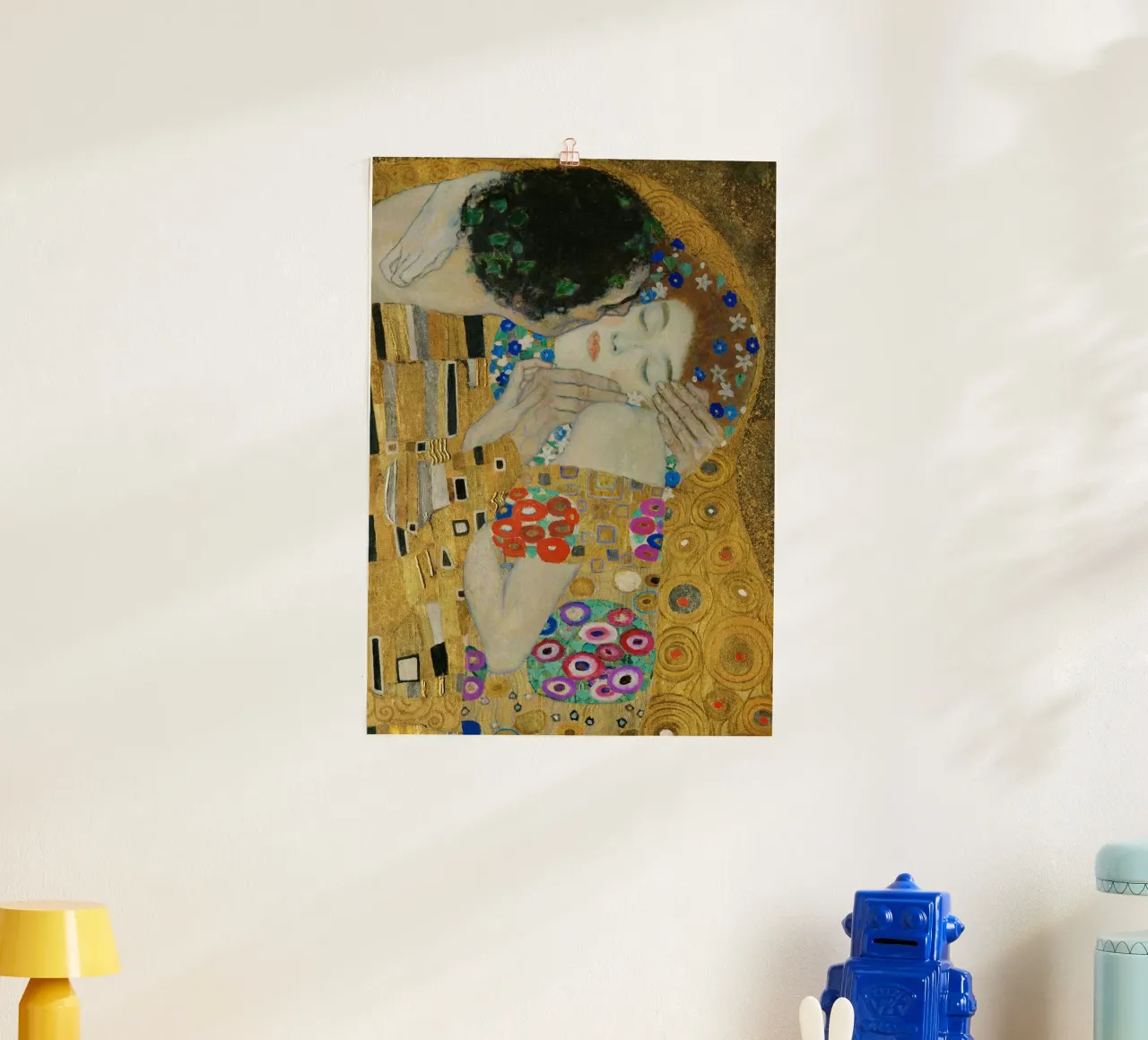 Gustav Klimt - Il bacio (particolare) poster con telaio in plastica da Timeless Artworks