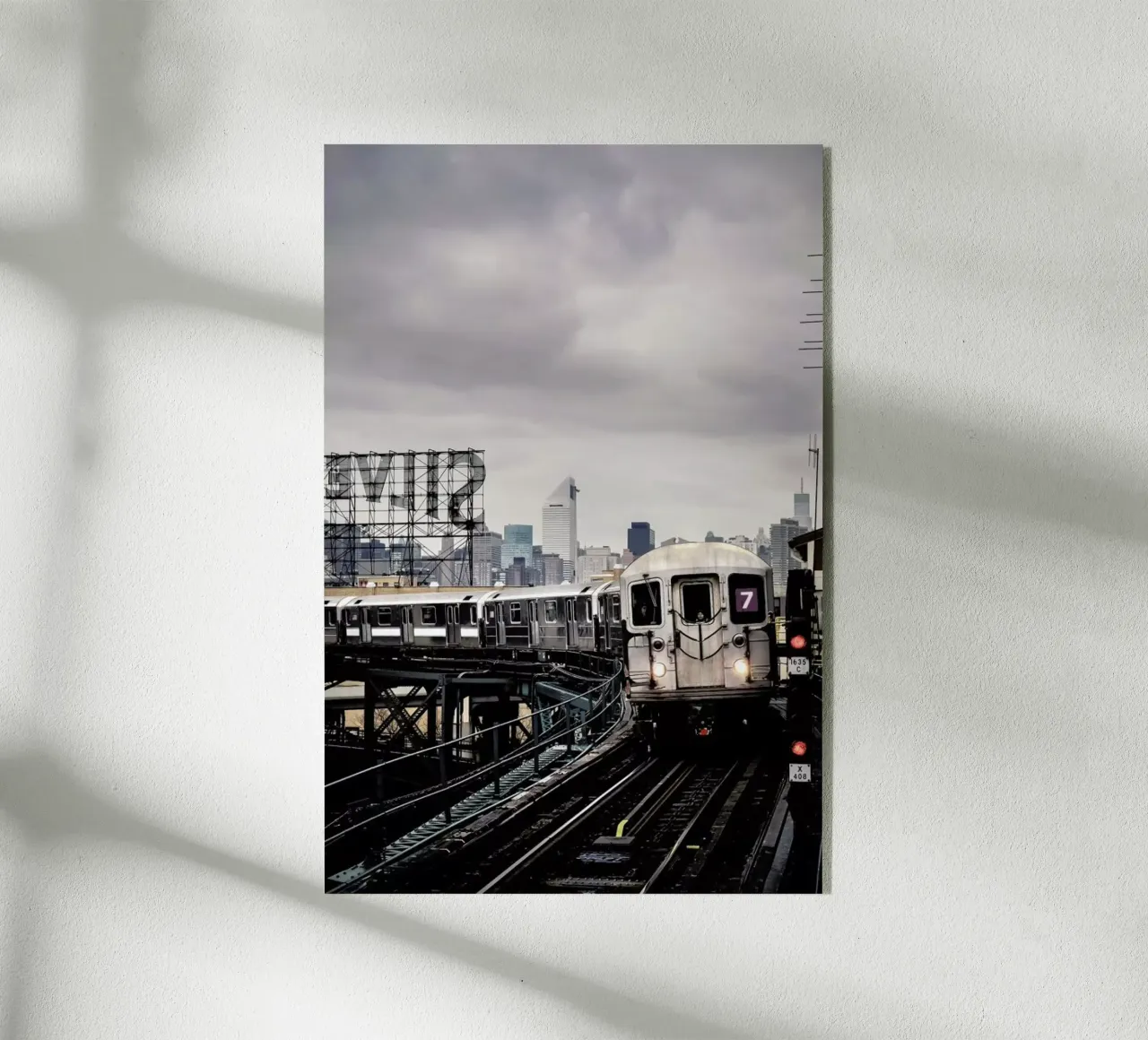 On The 7 plexiglass da Cordula Schaefer