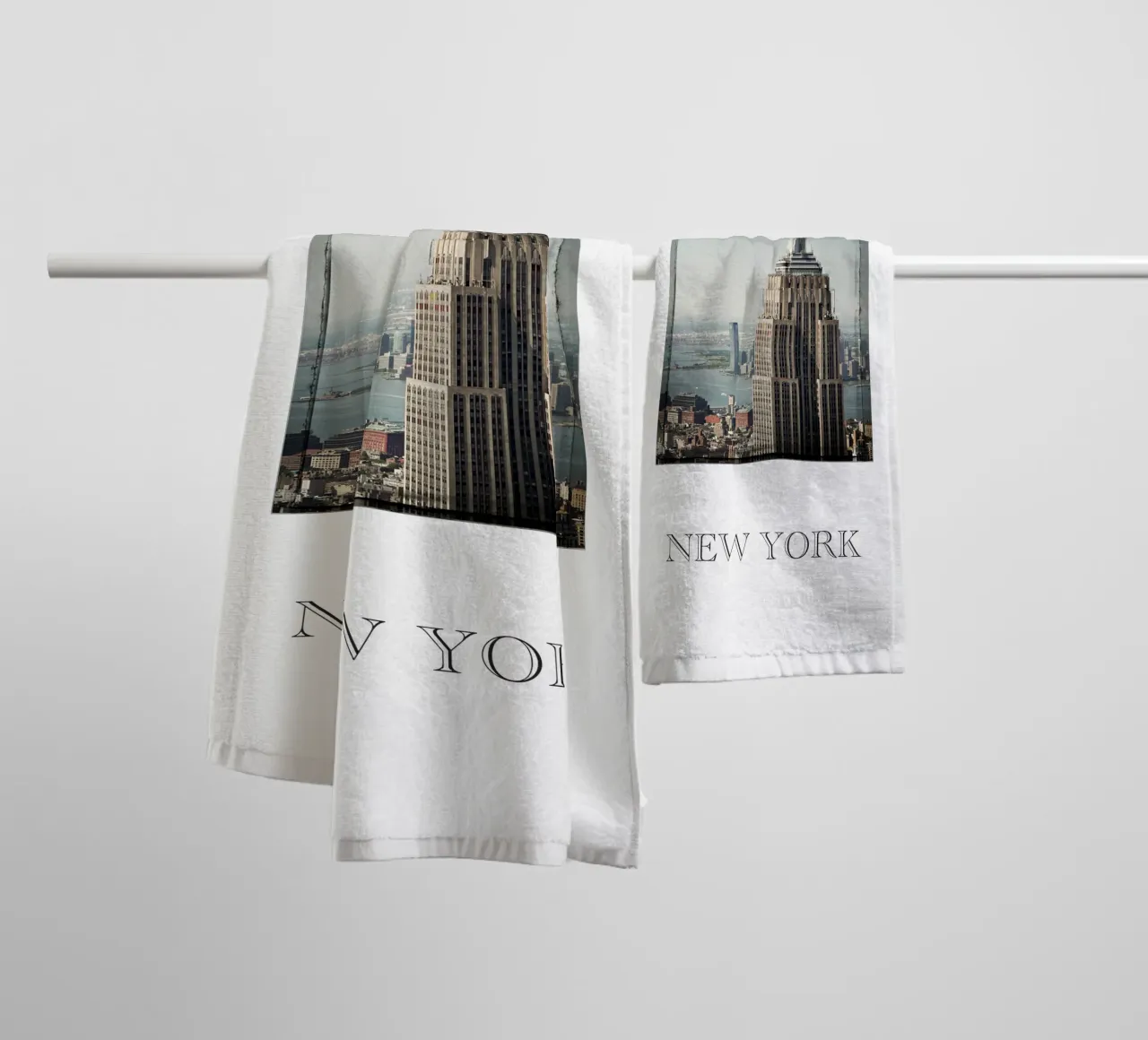 NEW YORK Empire State Building asciugamano da bagno da Flo Klein