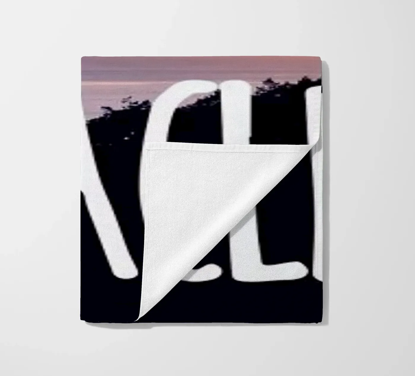 Expect Miracles strandhanddoek van Robin Delean